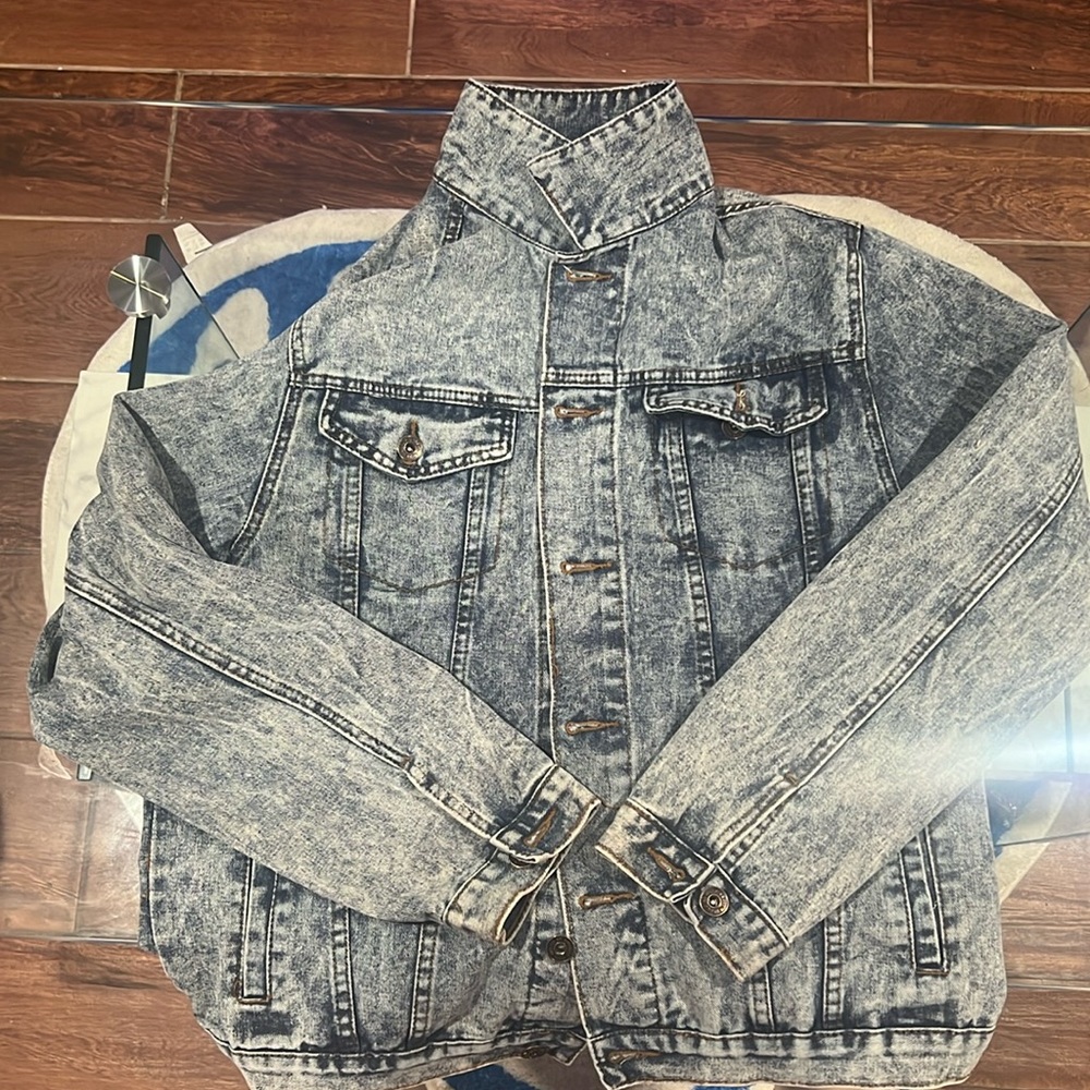 Jean Jacket ( Slightly Used )